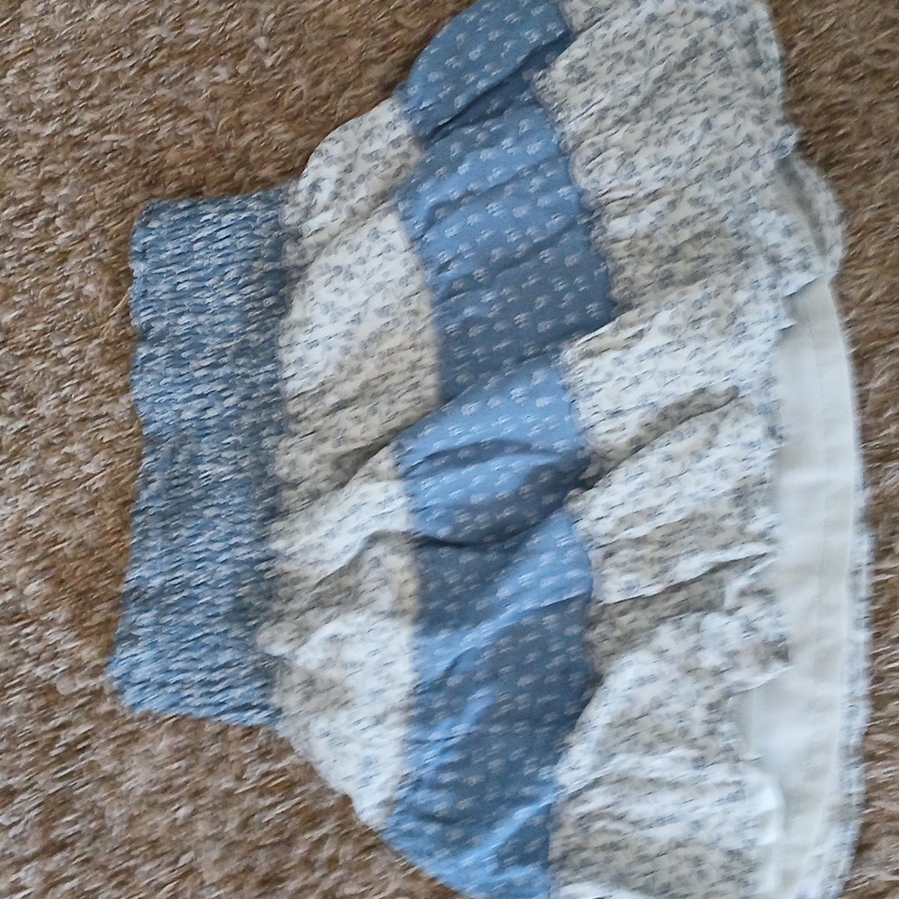 American Eagle layered skirt